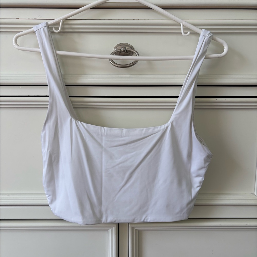 Chic White Square Neck Tank Top